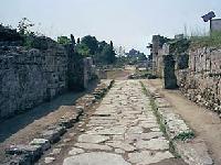 Paestum Road, picture from Mores Roman Roads, Click to go there